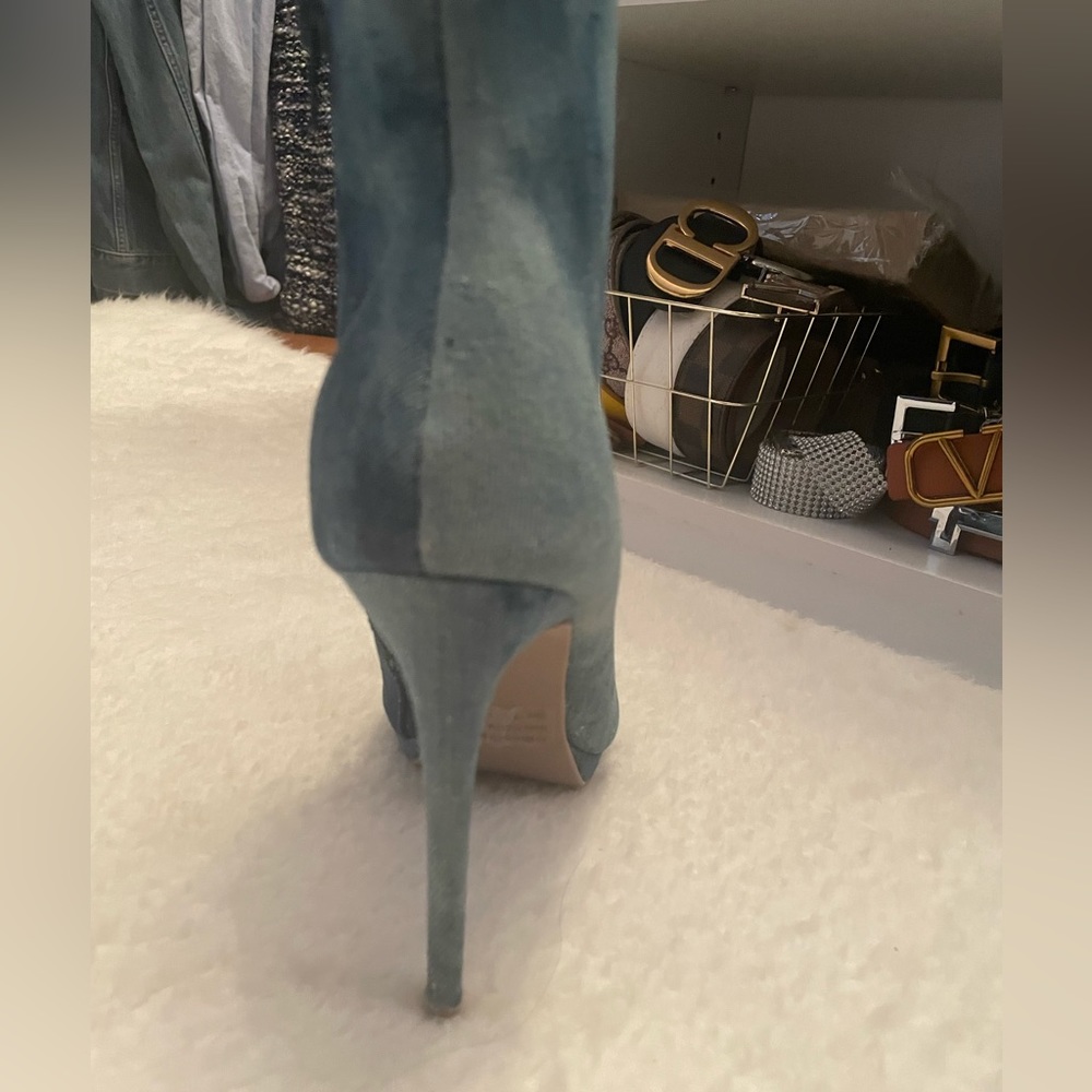 Booties - Picture 4 of 4